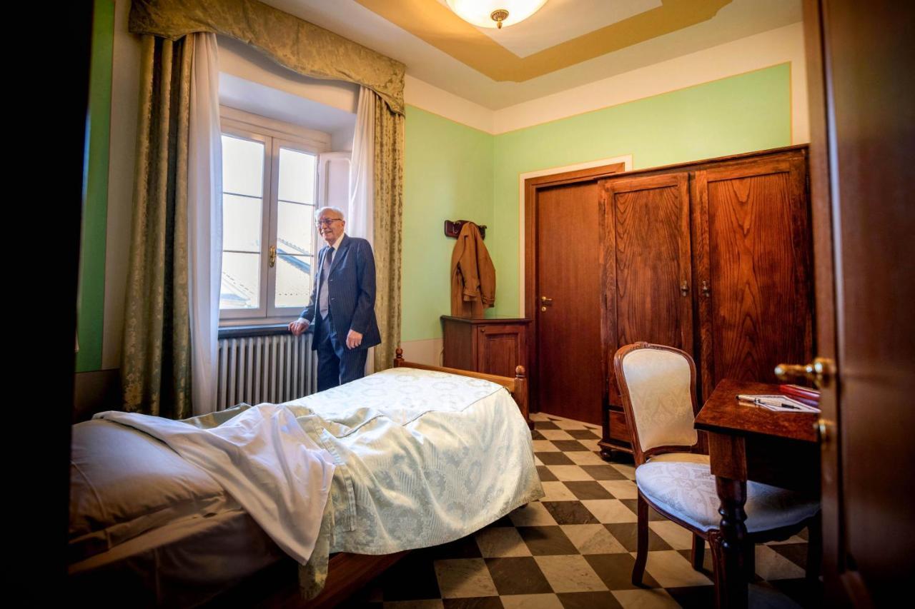 Park Regina - With Air-condition And Pool Hotel 3*